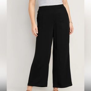 NWT High-Waisted Playa Soft-Spun Wide-Leg Pants